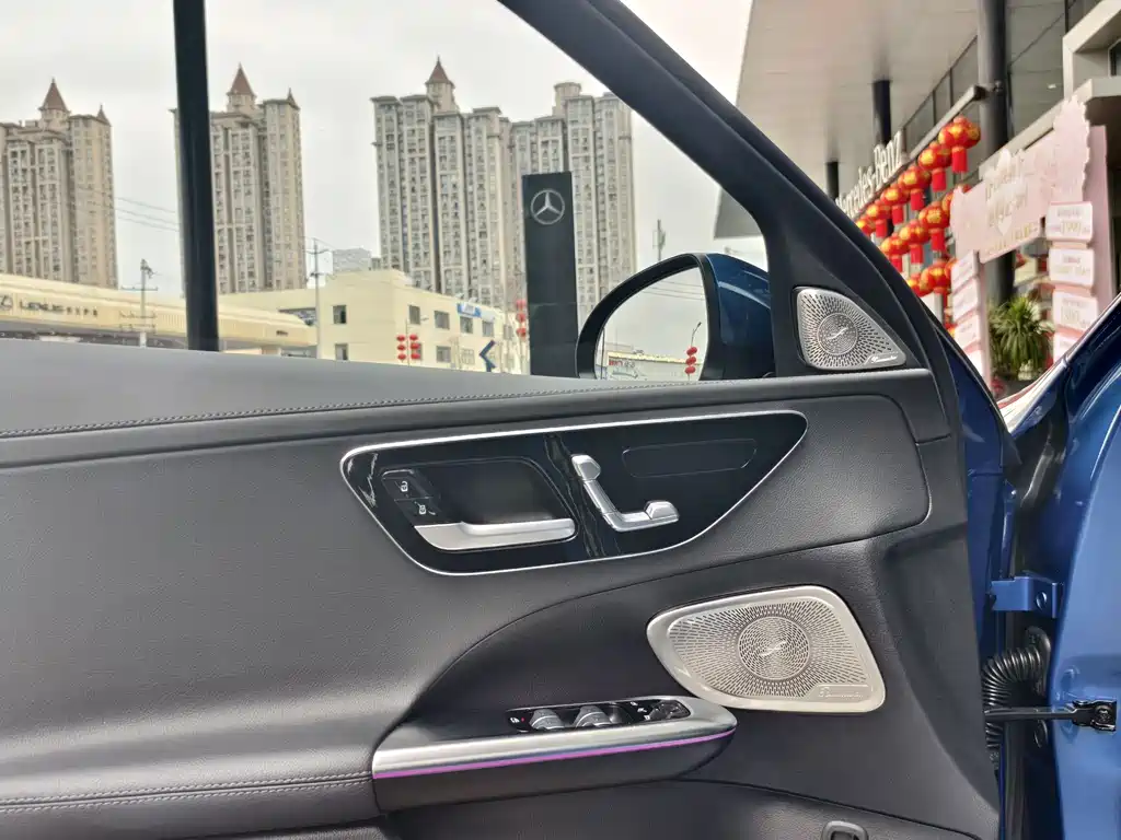 Mercedes-Benz Mercedes-Benz C-Class 2024 Model Year Facelift 2 C 260 L Sport Edition 2025 - thumbnail 10