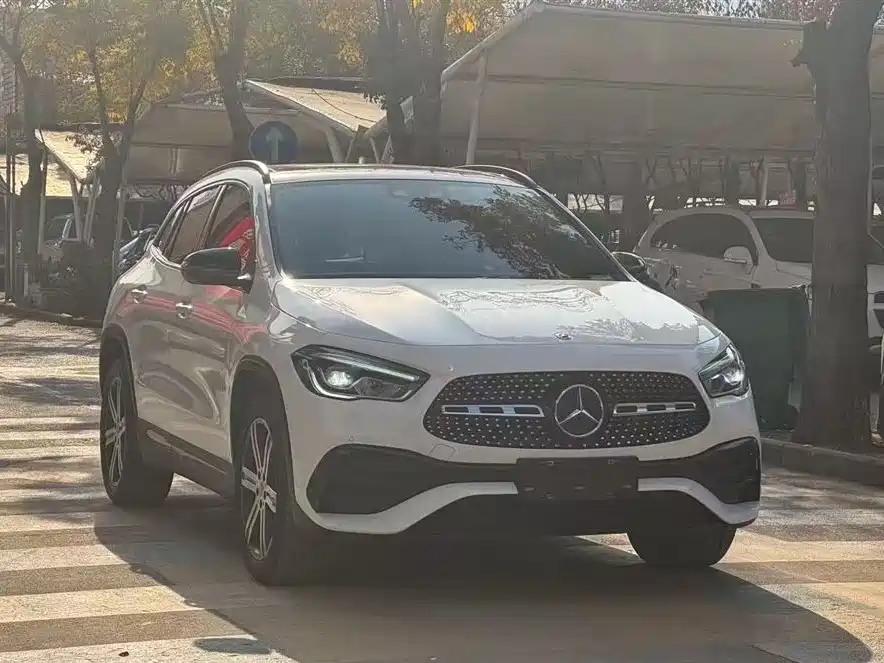 Mercedes-Benz Mercedes-Benz GLA 2020 GLA 200 2020 - thumbnail 2