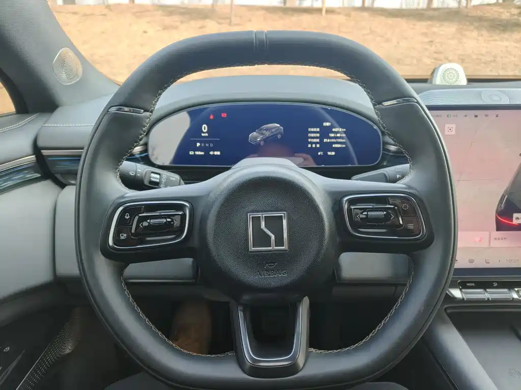 Zeekr Zeekr 7X 2025 Model 100kWh Long Range AWD Intelligent Driving Version 2024 - thumbnail 9