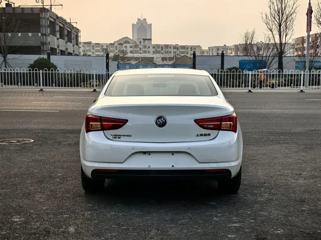 Buick Buick Verano 2015 Sedan 15S Automatic Comfort 2016 - thumbnail 5