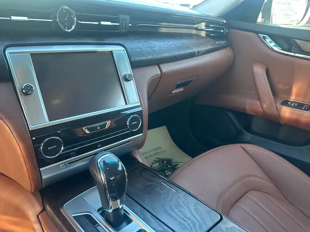Maserati Chrysler 300C 2013 3.0T Standard Edition 2014 - thumbnail 16