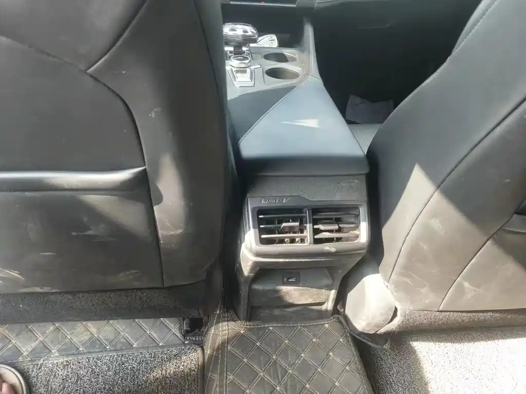Changan Changan UNI-V 2022 1.5T Sport Edition 2022 - thumbnail 7