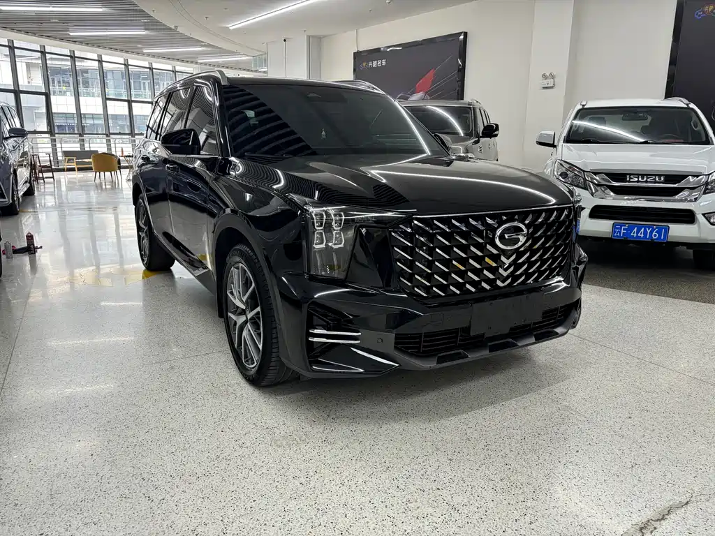 GAC Trumpchi GAC Trumpchi GS8 2022 Lexion Series 2.0TGDI FWD Luxury Intelligent Connection Version (7-seater) 2023 - thumbnail 3