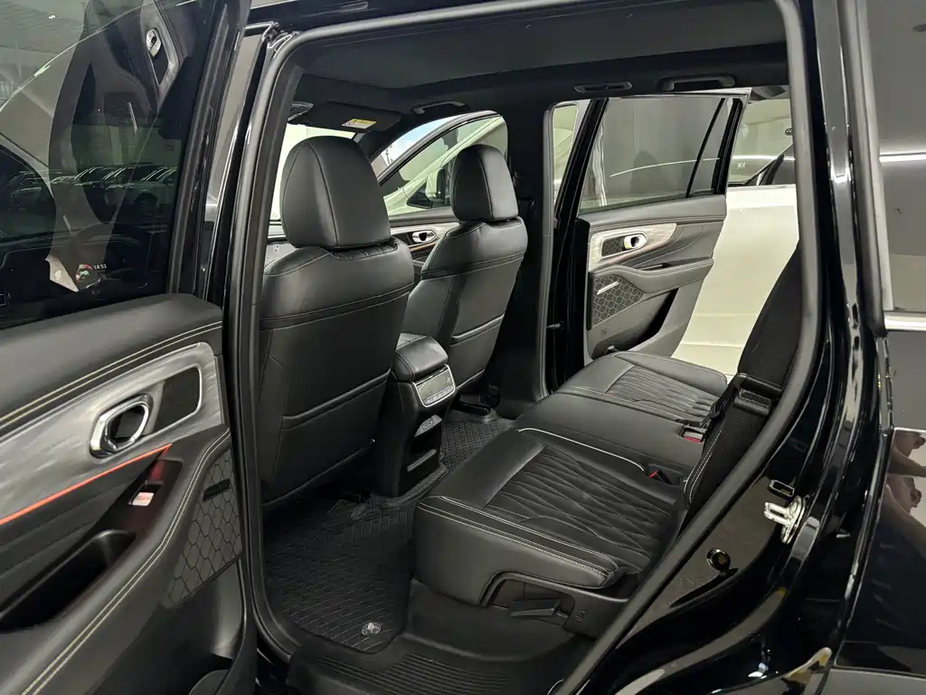 GAC Trumpchi GAC Trumpchi GS8 2022 Lexion Series 2.0TGDI FWD Luxury Intelligent Connection Version (7-seater) 2023 - thumbnail 9