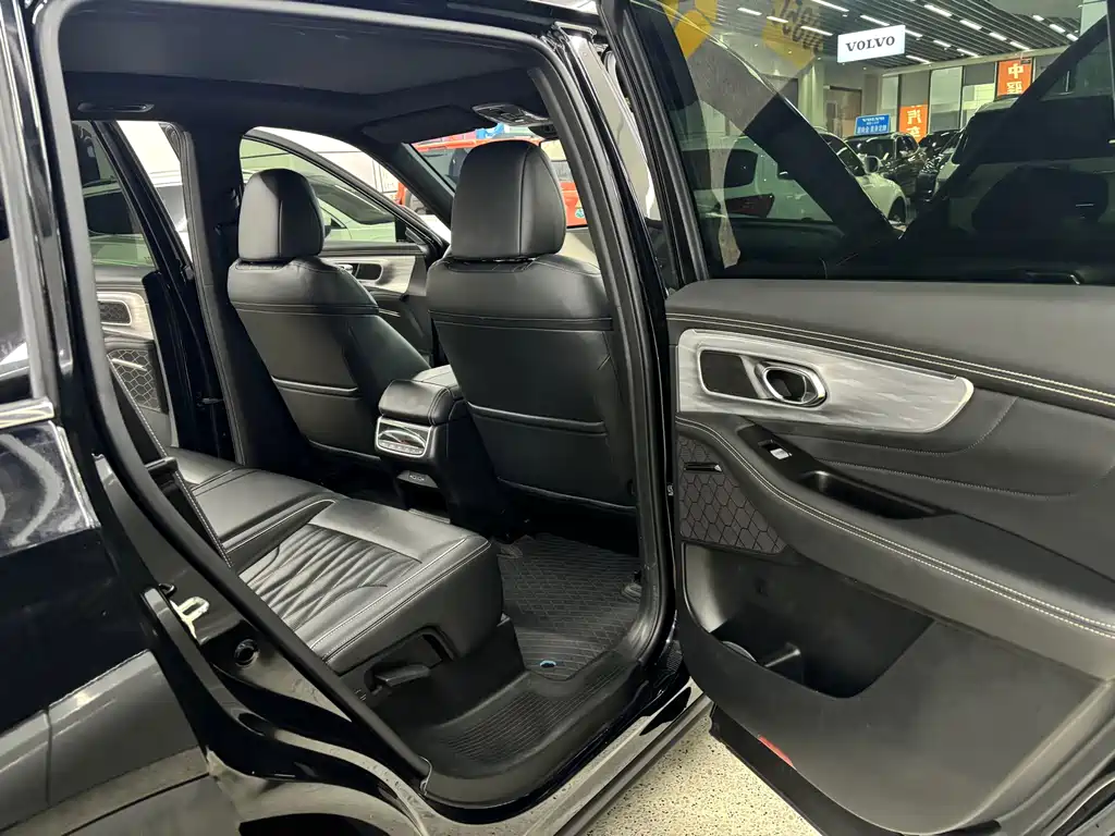 GAC Trumpchi GAC Trumpchi GS8 2022 Lexion Series 2.0TGDI FWD Luxury Intelligent Connection Version (7-seater) 2023 - thumbnail 11