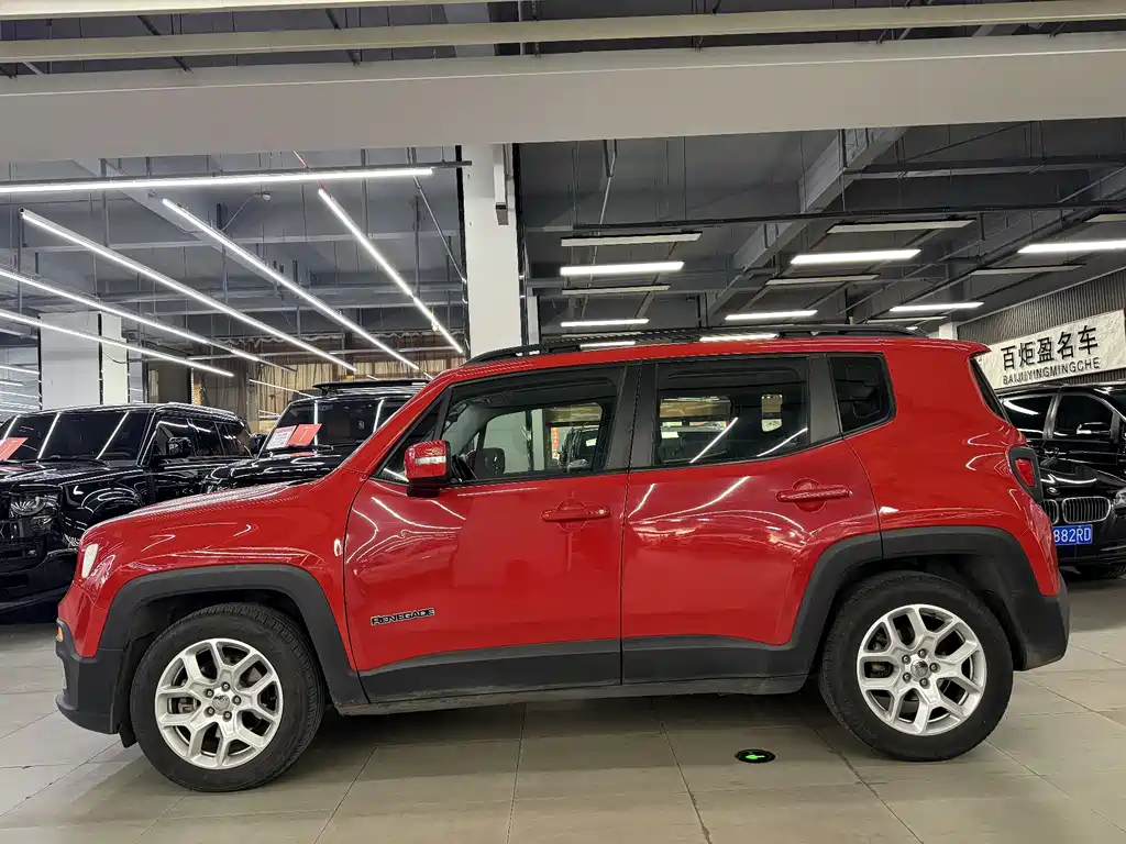 Jeep Jeep Cherokee 2017 180T Automatic Sport Edition 2017 - thumbnail 3