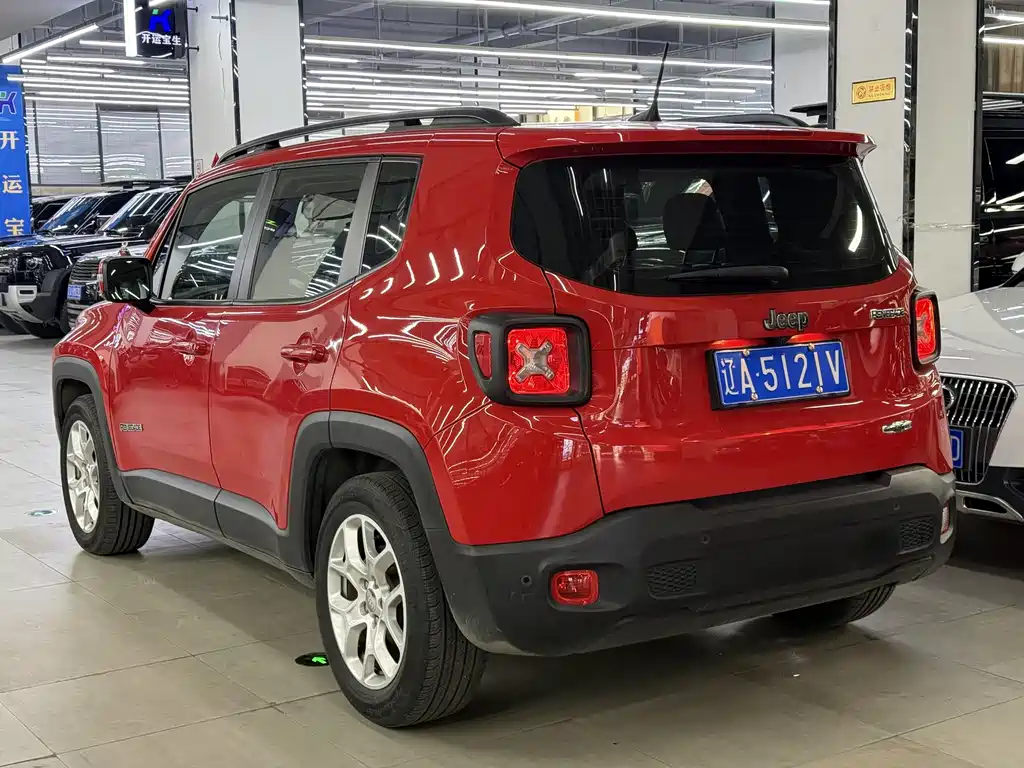 Jeep Jeep Cherokee 2017 180T Automatic Sport Edition 2017 - thumbnail 4
