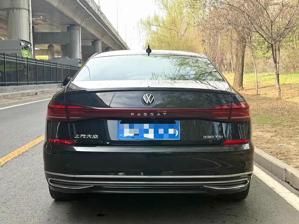 Volkswagen Volkswagen Passat 2022 330TSI Elite Edition 2022 - thumbnail 5