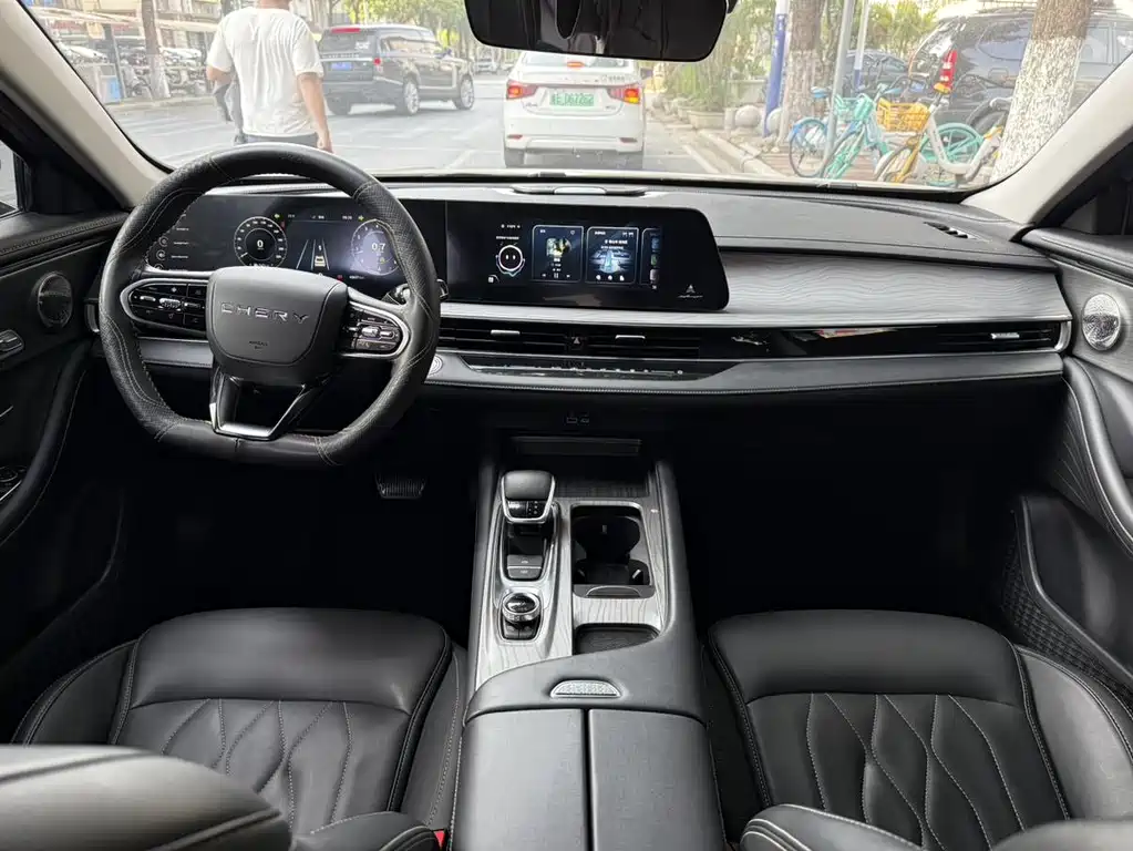 Chery Arrizo 8 2024 1.6T DCT Excellence Edition 2023 - thumbnail 6