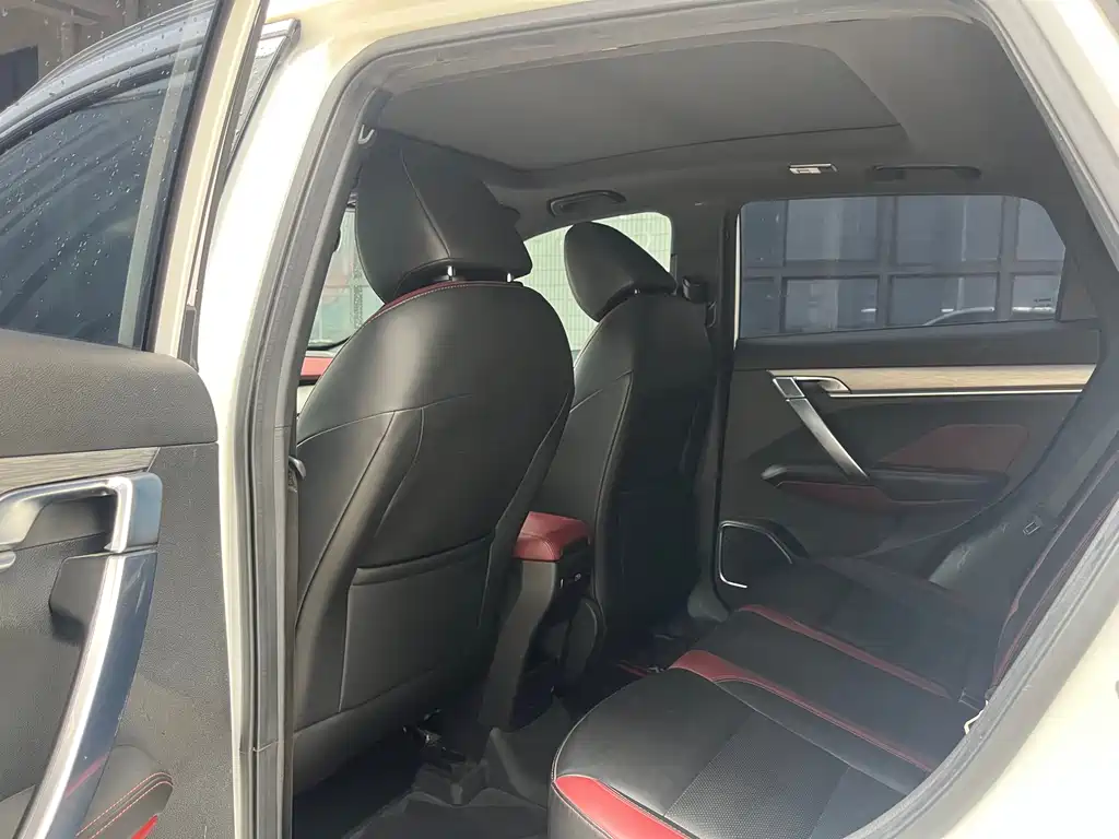 Geely Auto Geely Binyue 2019 Sport 260T DCT Battle China VI 2019 - thumbnail 9