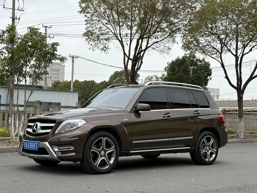 Mercedes-Benz Mercedes-Benz GLK-Class 2015 GLK 300 4MATIC Fashion Edition Ultimate Version 2015 - thumbnail 3