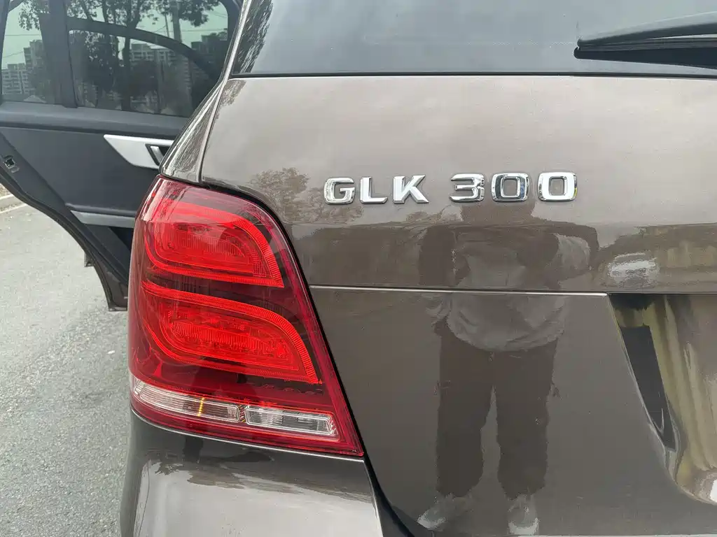 Mercedes-Benz Mercedes-Benz GLK-Class 2015 GLK 300 4MATIC Fashion Edition Ultimate Version 2015 - thumbnail 17