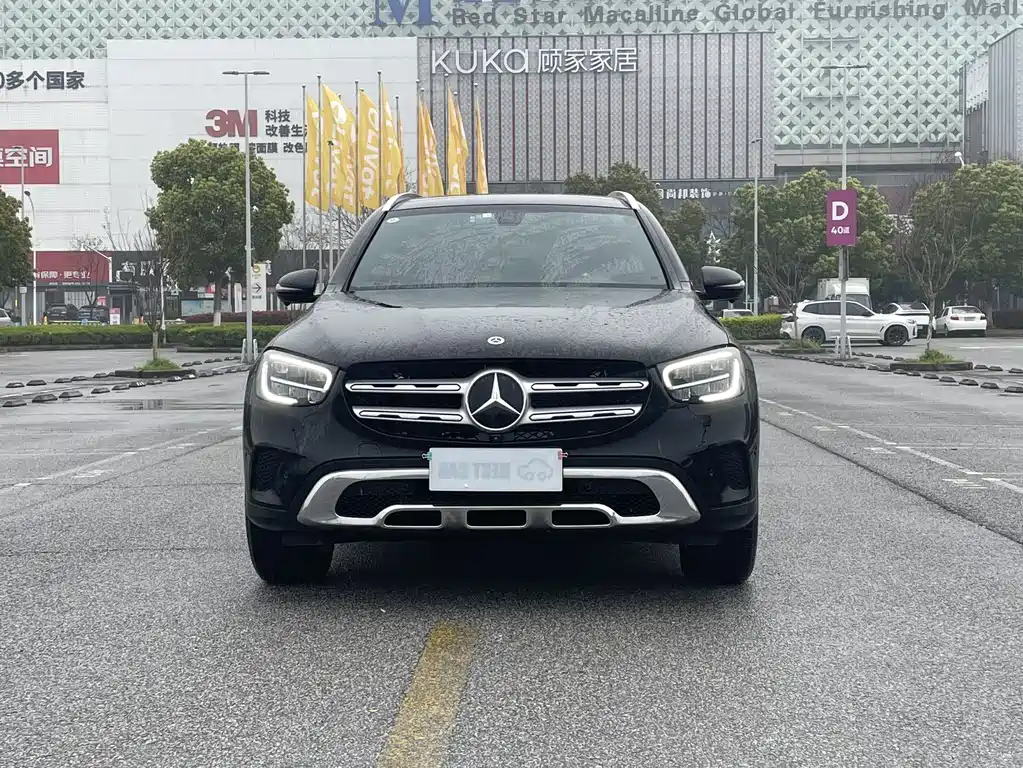Mercedes-Benz Mercedes-Benz GLC 2021 GLC 260 L 4MATIC Sport Edition 2021 - thumbnail 2