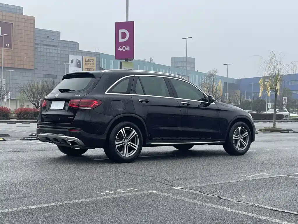 Mercedes-Benz Mercedes-Benz GLC 2021 GLC 260 L 4MATIC Sport Edition 2021 - thumbnail 5