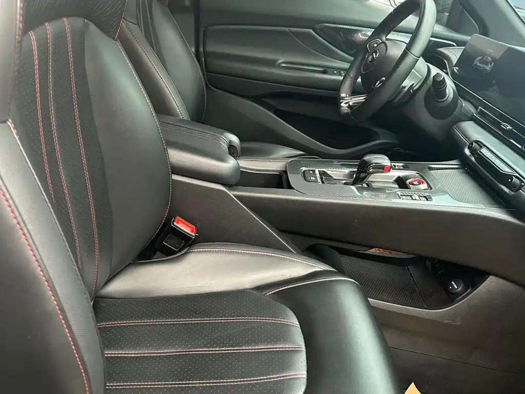 GAC Trumpchi Lingpai 2021 270T DCT J16 2021 - thumbnail 5