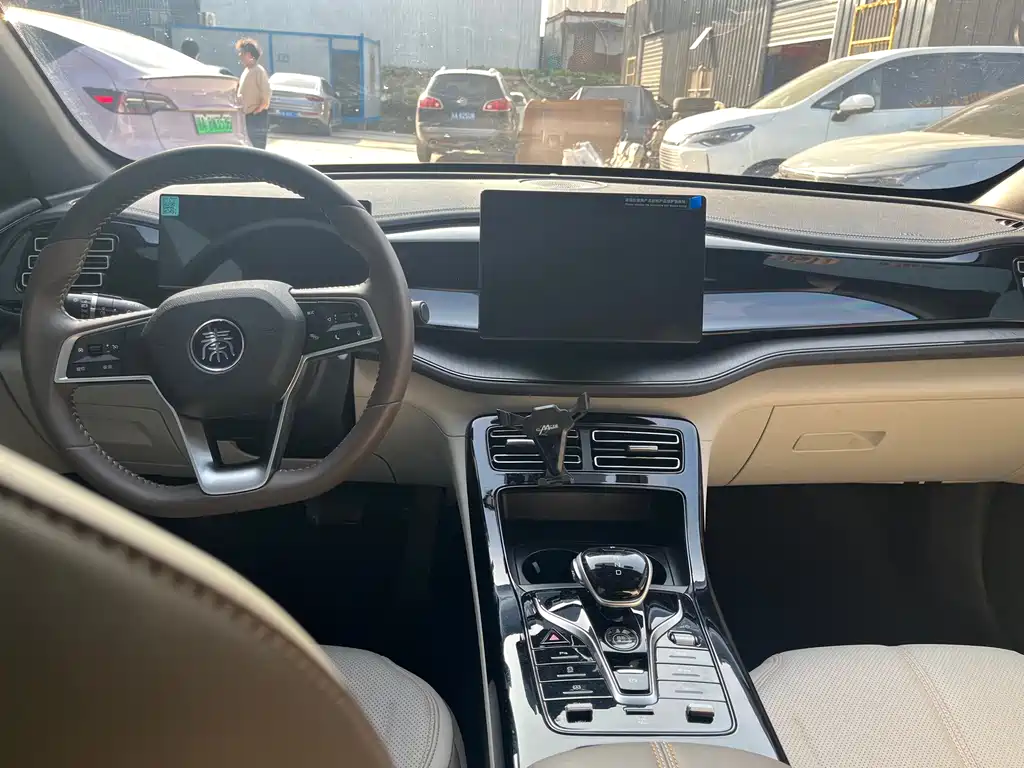 BYD BYD Qin PLUS 2024 Glory Edition DM-i 55KM Leading Model 2025 - thumbnail 9