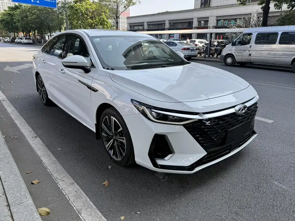 Chery Arrizo 8 2023 1.6T DCT Premium 2022 - thumbnail 3