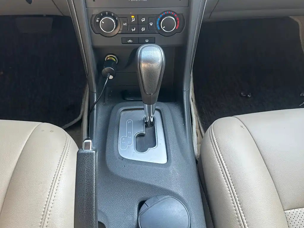 Chevrolet Buick Excelle GT 2013 1.8 SE Comfort Edition AT 2014 - thumbnail 16