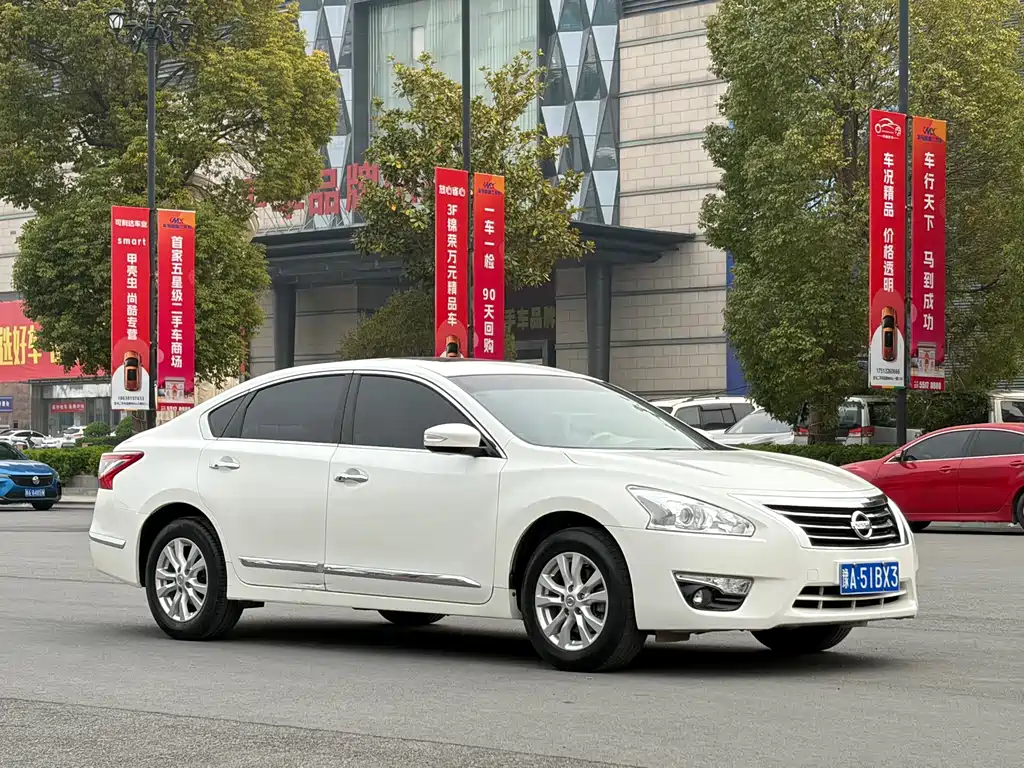 Nissan Nissan Teana 2015 2.0L XL Upper Champions League Technology Edition 2015 - thumbnail 3