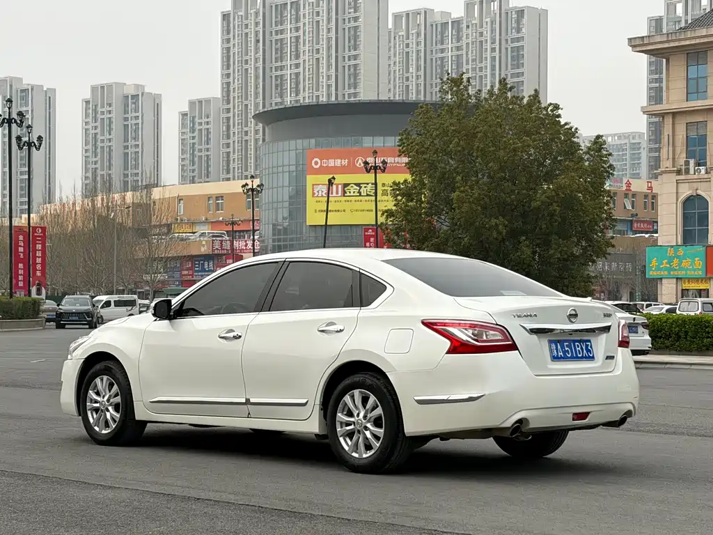 Nissan Nissan Teana 2015 2.0L XL Upper Champions League Technology Edition 2015 - thumbnail 18