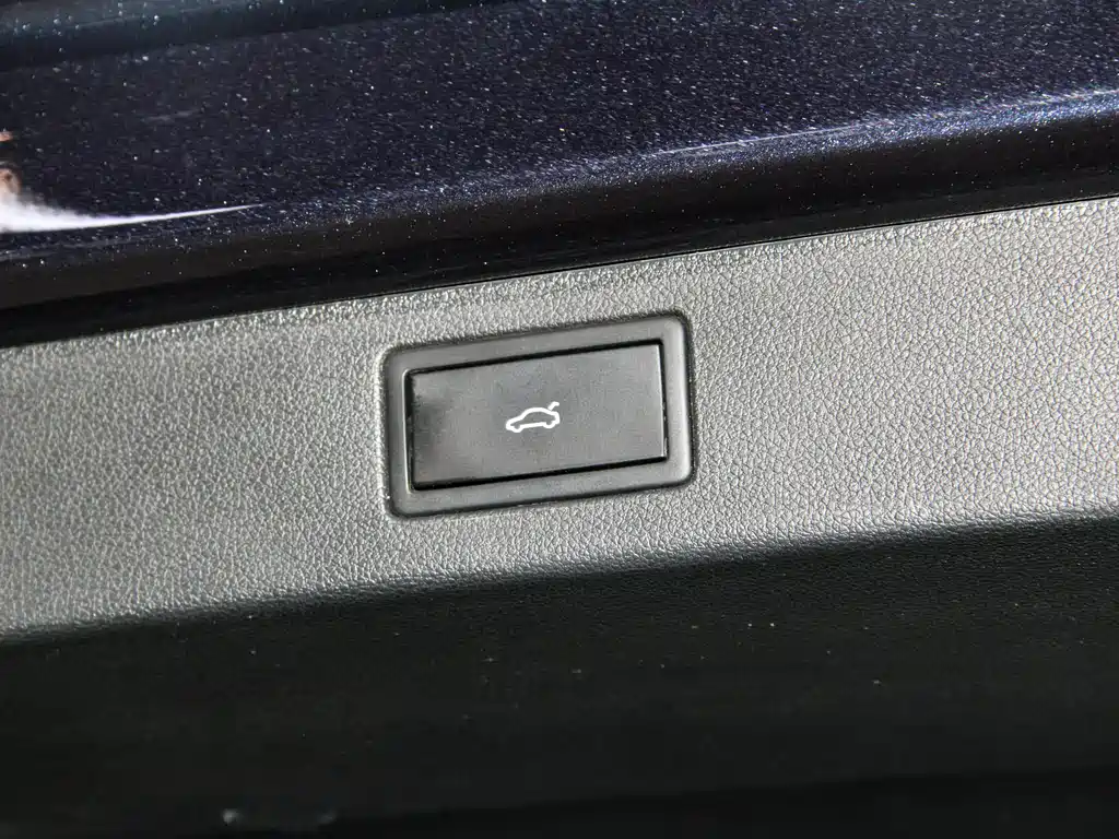Volkswagen Teramont 2022 380TSI 4Motion Luxury Plus 7-seater 2024 - thumbnail 22