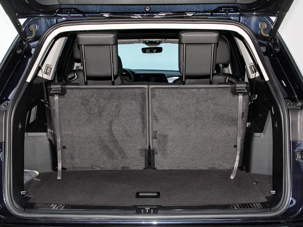 Volkswagen Teramont 2022 380TSI 4Motion Luxury Plus 7-seater 2024 - thumbnail 24