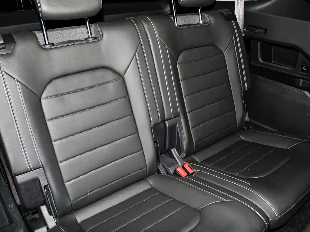 Volkswagen Teramont 2022 380TSI 4Motion Luxury Plus 7-seater 2024 - thumbnail 25