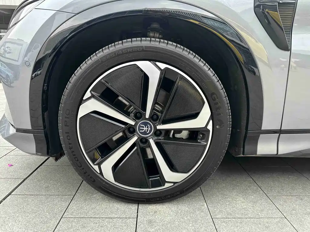 BYD Song L EV 2025 Intelligent Drive 662km LiDAR Premium 2025 - thumbnail 4