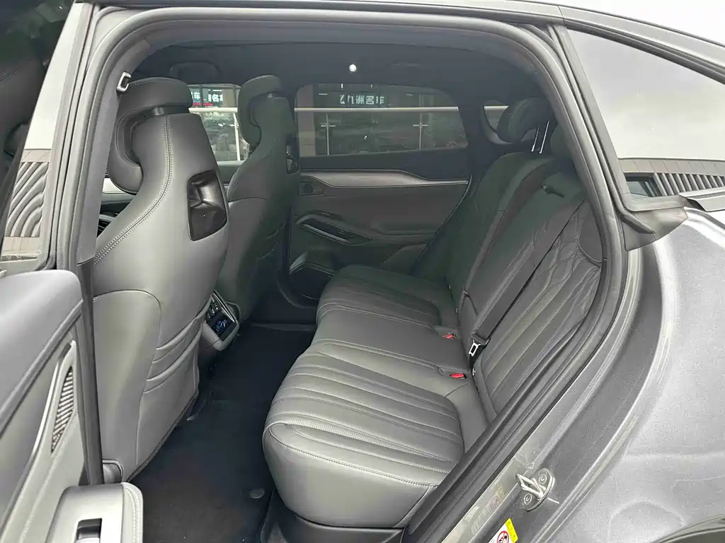 BYD Song L EV 2025 Intelligent Drive 662km LiDAR Premium 2025 - thumbnail 9
