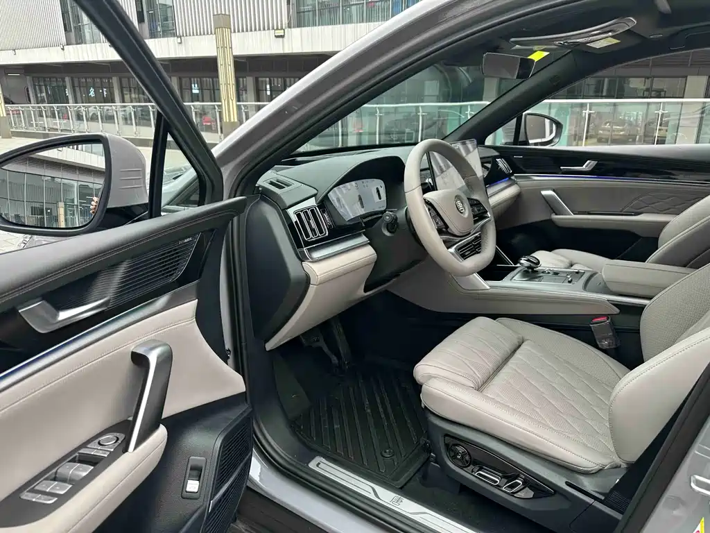 BYD Tang New Energy 2025 Intelligent Drive Edition DM-i 115KM Flagship Model 2025 - thumbnail 5