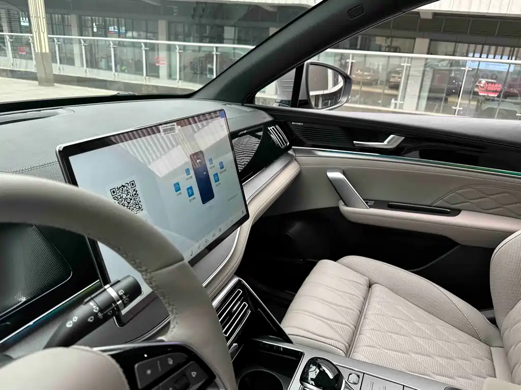 BYD Tang New Energy 2025 Intelligent Drive Edition DM-i 115KM Flagship Model 2025 - thumbnail 8