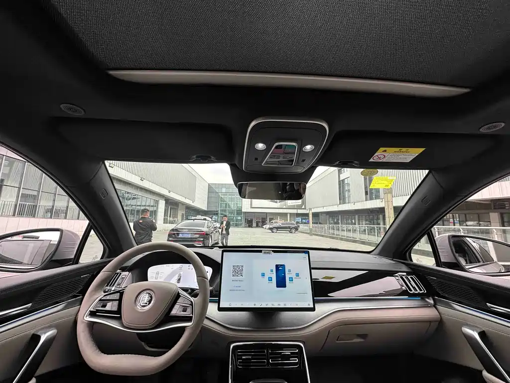 BYD Tang New Energy 2025 Intelligent Drive Edition DM-i 115KM Flagship Model 2025 - thumbnail 11