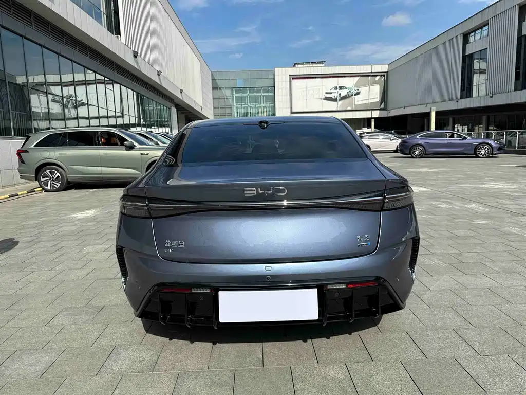 BYD Seal 2025 650 Intelligent Navigation Edition 2025 - thumbnail 15