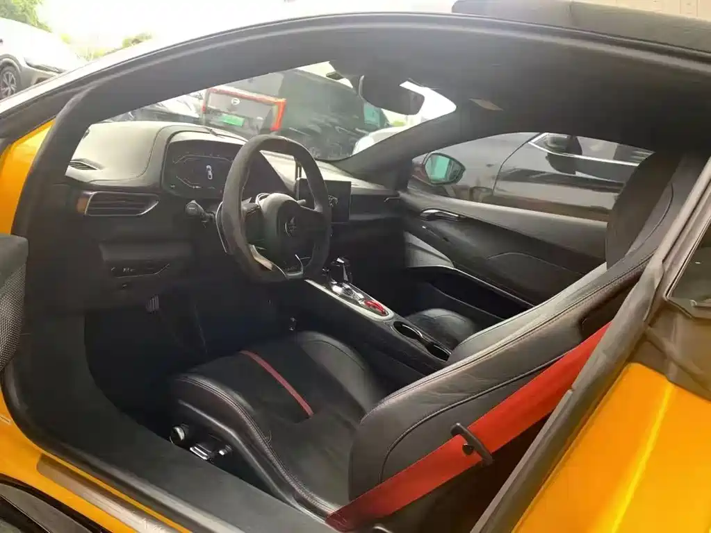 Lotus Sports Car Emira 2021 2.0T DCT First Edition 2023 - thumbnail 5