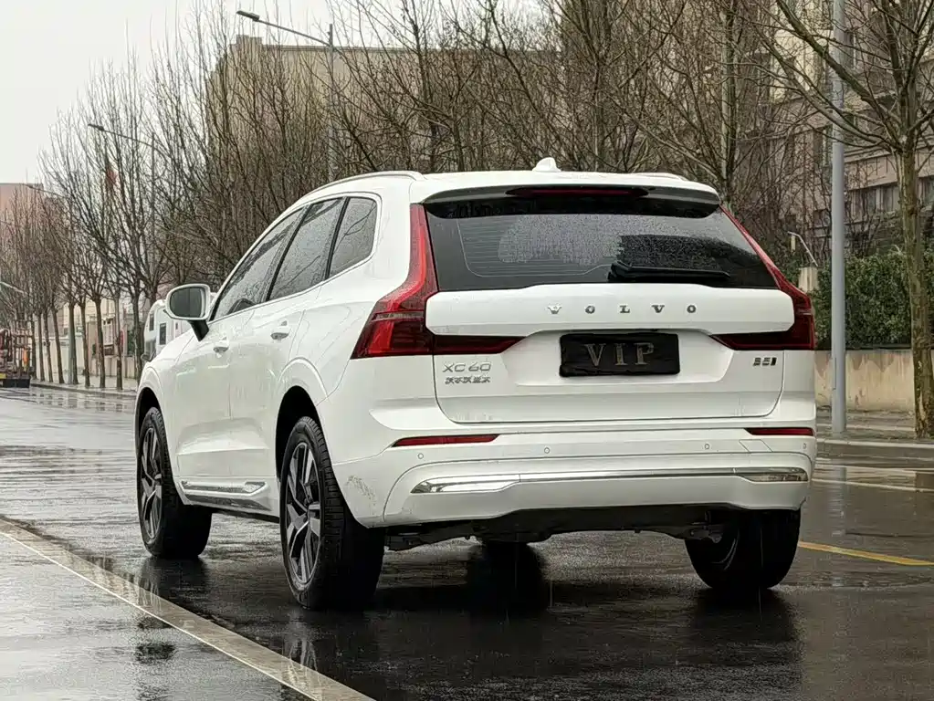 Volvo Volvo XC60 2026 B5 AWD Intelligent Luxury Edition 2025 - thumbnail 7