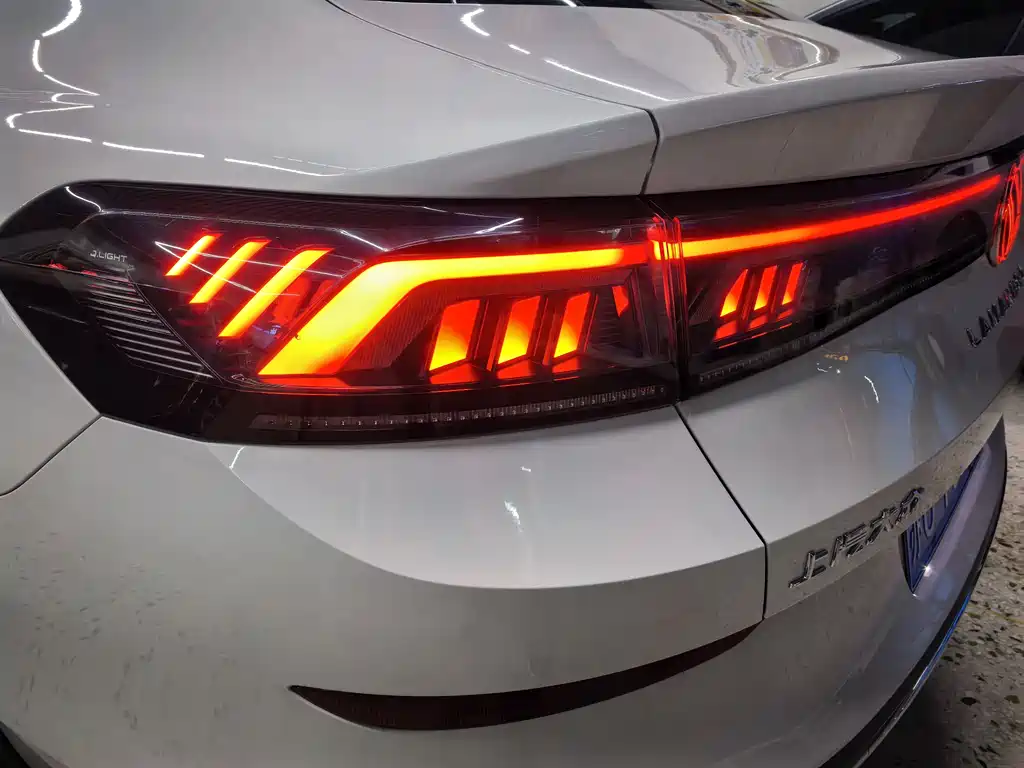 Volkswagen Lamando 2023 Lamando L 280TSI DSG Cool Spice Edition 2023 - thumbnail 20