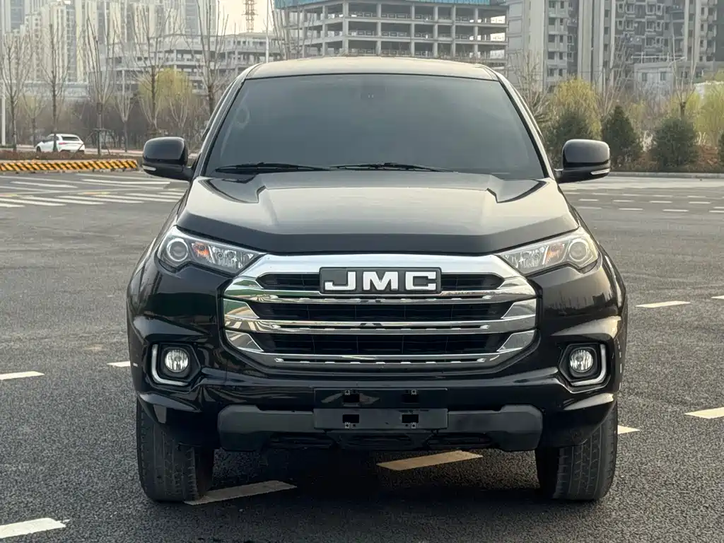 Jiangling Yuhu 7 2022 2.0T Manual Diesel 2WD Comfort Standard Wheelbase 2022 - thumbnail 2