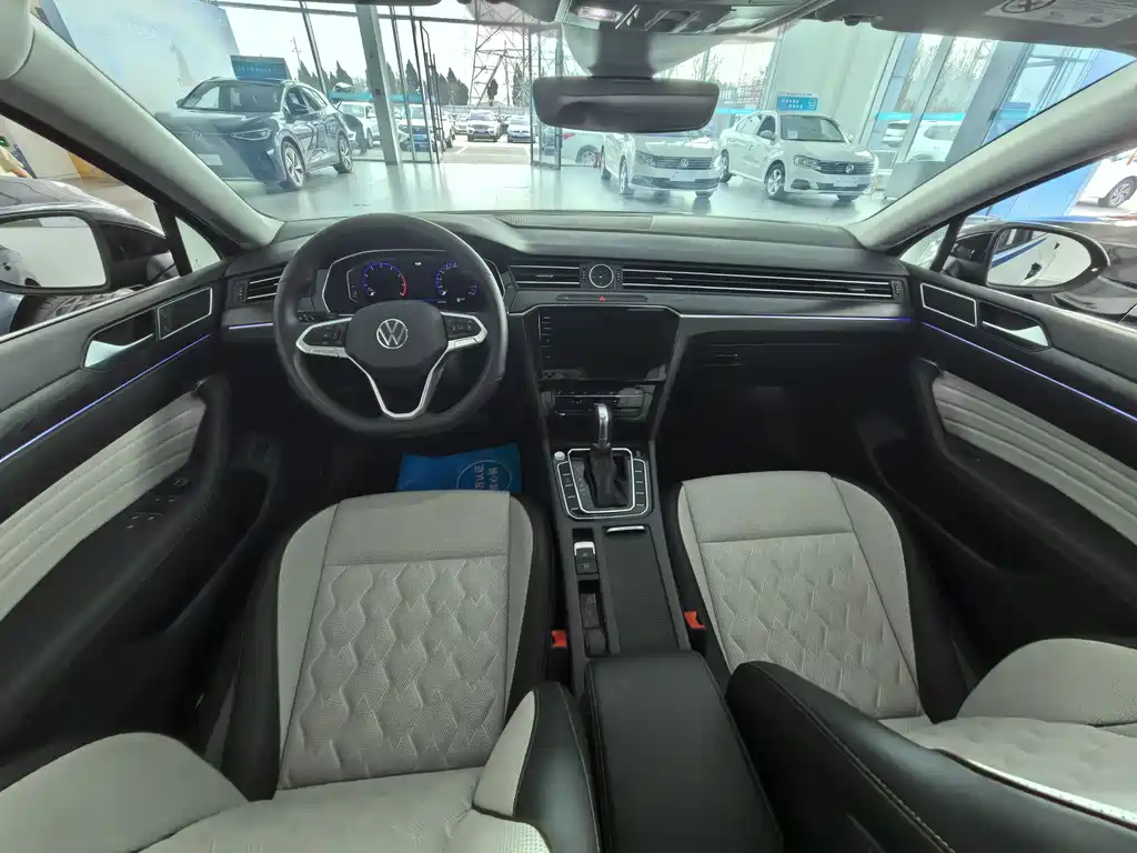 Volkswagen Magotan 2026 3000th Anniversary Edition 380TSI DSG Luxury Model 2025 - thumbnail 6