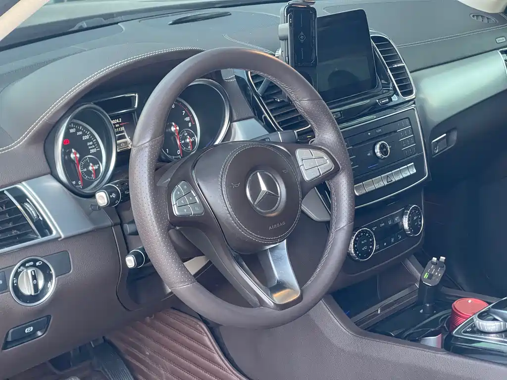 Mercedes-Benz Mercedes-Benz GLS 2016 GLS 400 4MATIC Dynamic 2016 - thumbnail 4