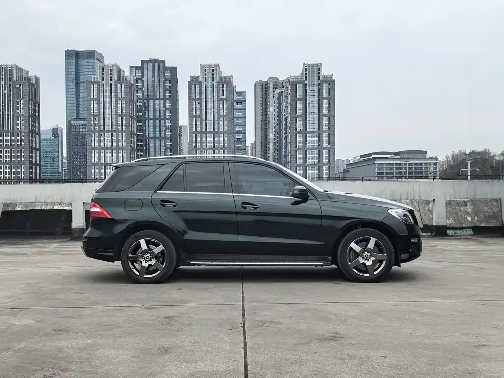 Mercedes-Benz Mercedes-Benz M-Class 2012 ML 350 Luxury Edition 2012 - thumbnail 10