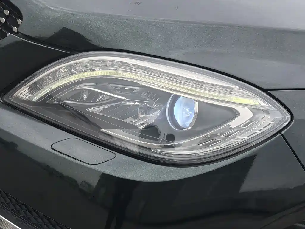 Mercedes-Benz Mercedes-Benz M-Class 2012 ML 350 Luxury Edition 2012 - thumbnail 11