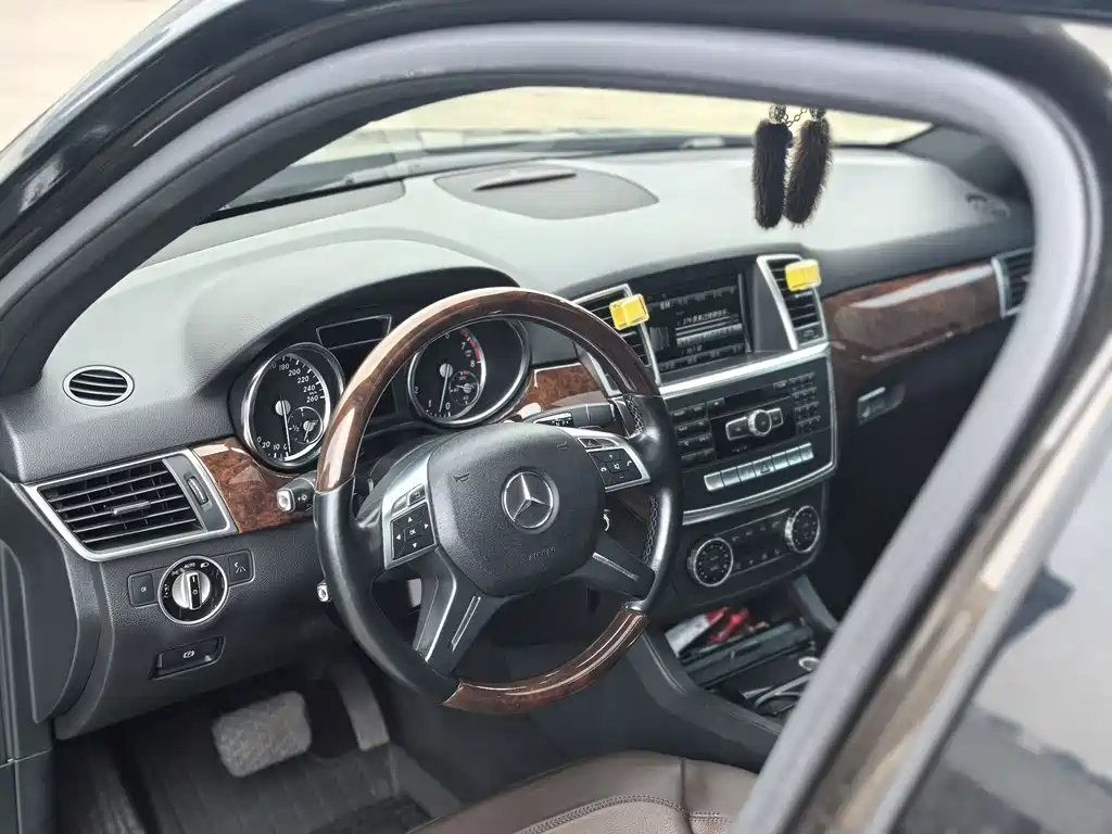 Mercedes-Benz Mercedes-Benz M-Class 2012 ML 350 Luxury Edition 2012 - thumbnail 12