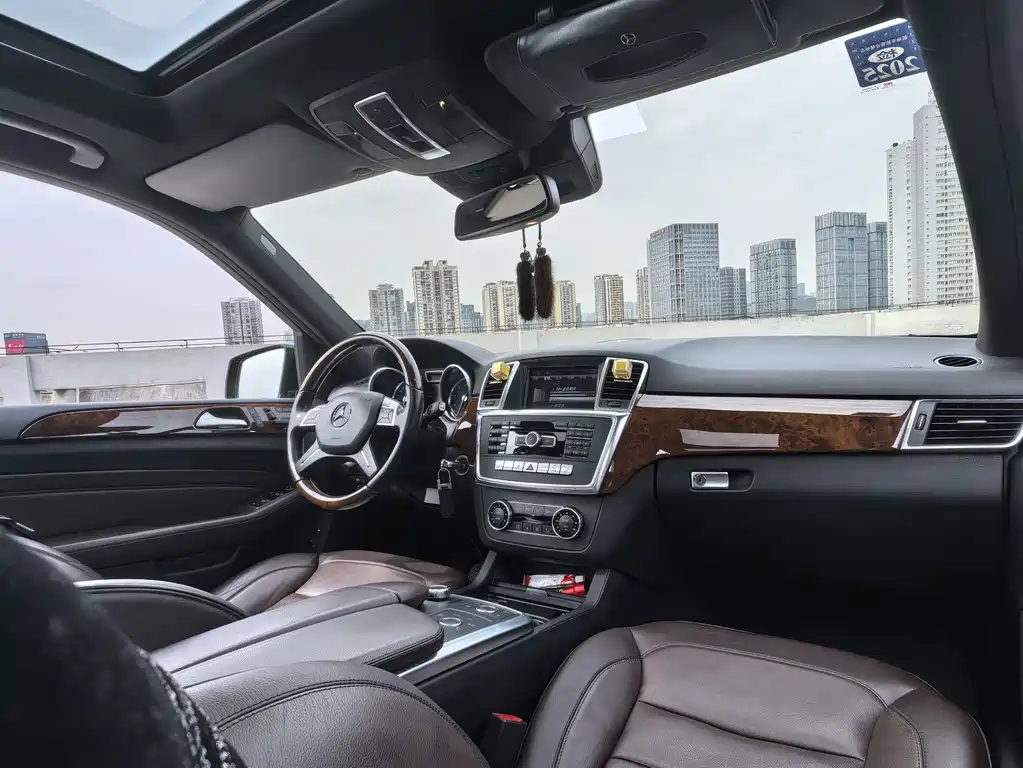 Mercedes-Benz Mercedes-Benz M-Class 2012 ML 350 Luxury Edition 2012 - thumbnail 16