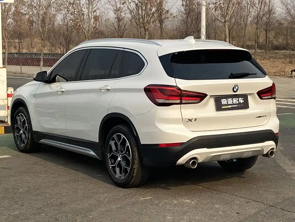 BMW BMW X1 2022 sDrive20Li Fashion Edition 2022 - thumbnail 22