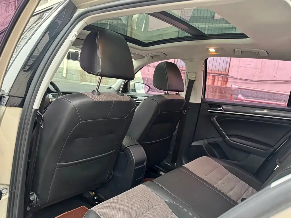 Volkswagen Volkswagen C-TREK 2018 230TSI DSG Luxury Edition 2018 - thumbnail 6