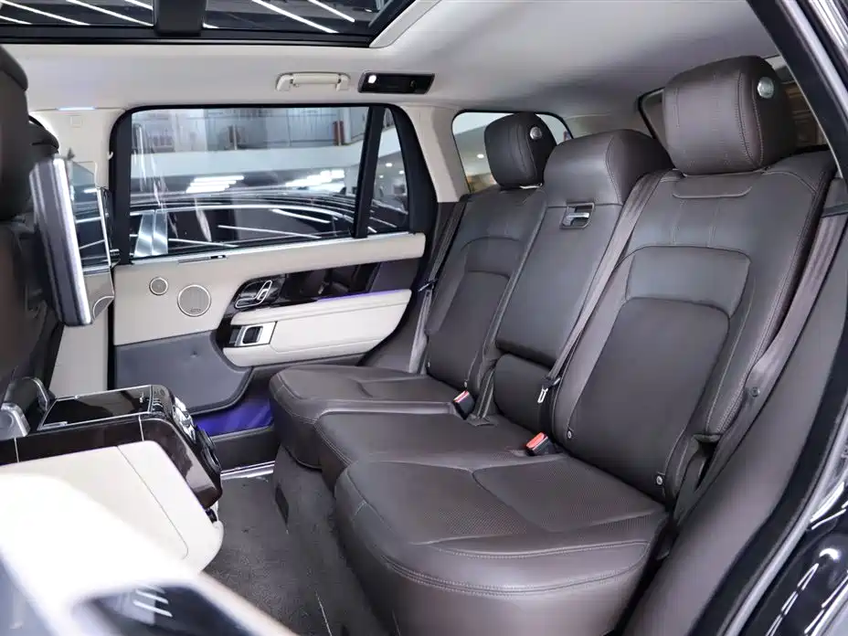 Land Rover Range Rover 2021 3.0 L6 Autobiography Long Classic Edition 2021 - thumbnail 7