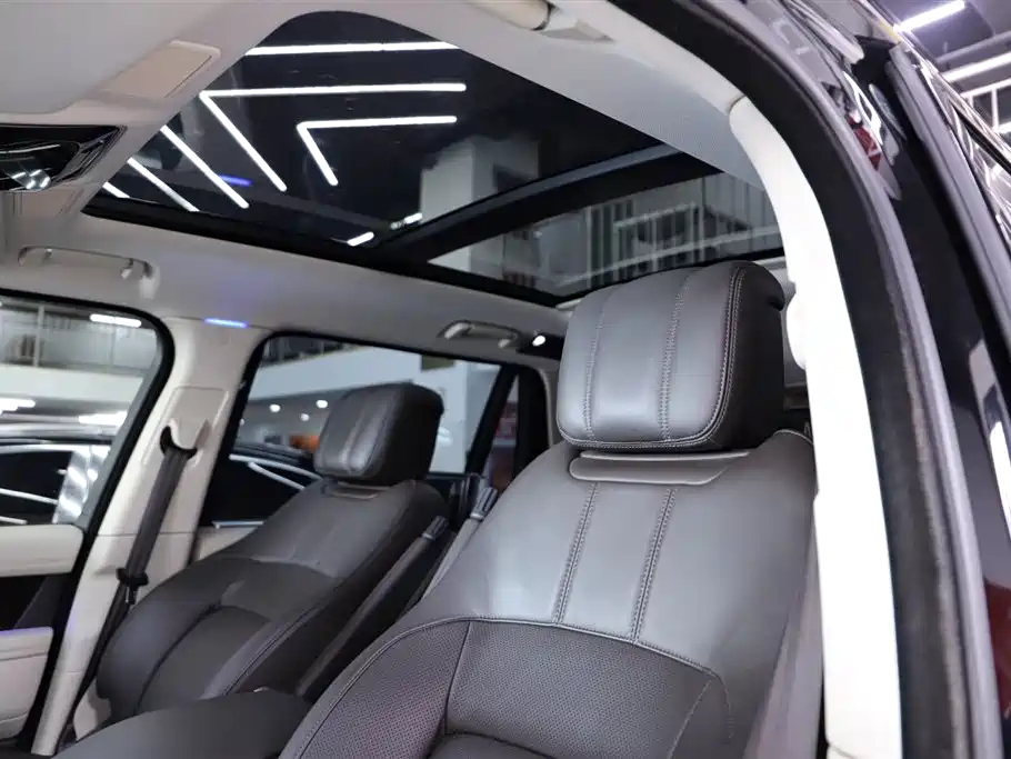 Land Rover Range Rover 2021 3.0 L6 Autobiography Long Classic Edition 2021 - thumbnail 23