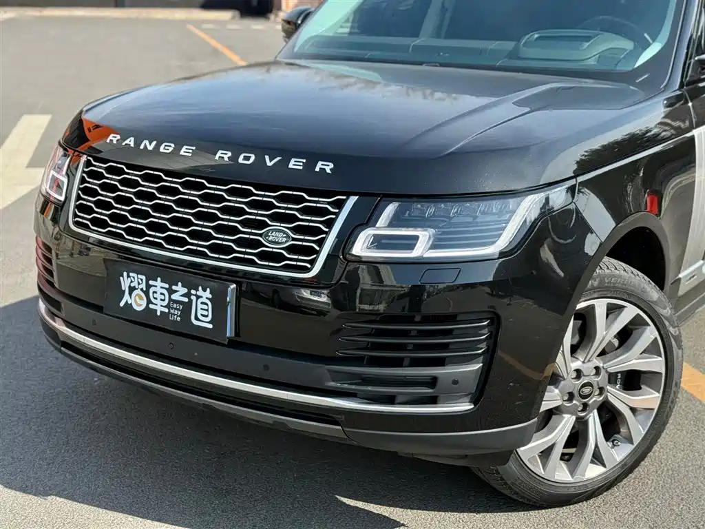 Land Rover Range Rover 2021 3.0 L6 Autobiography Long Classic Edition 2021 - thumbnail 24