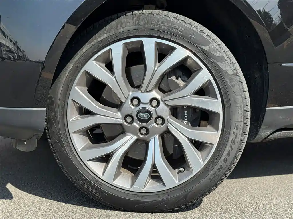 Land Rover Range Rover 2021 3.0 L6 Autobiography Long Classic Edition 2021 - thumbnail 25