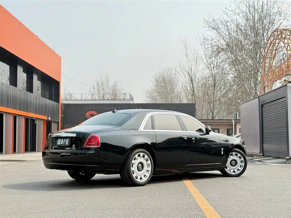 Rolls-Royce Rolls-Royce Ghost 2014 6.6T Extended Wheelbase 2015 - thumbnail 3